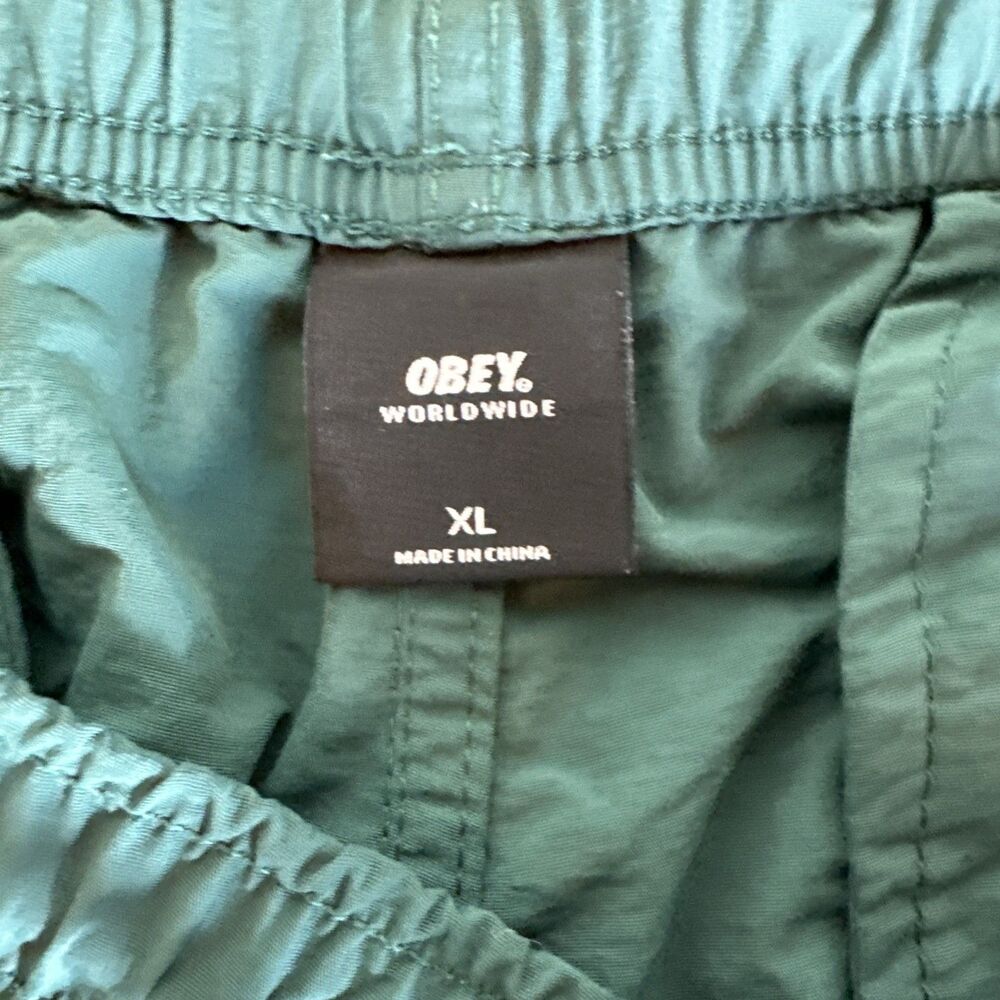 Obey Worldwide Green XL Men’s Swim Shorts Drawstring Trunks Mesh Pocket